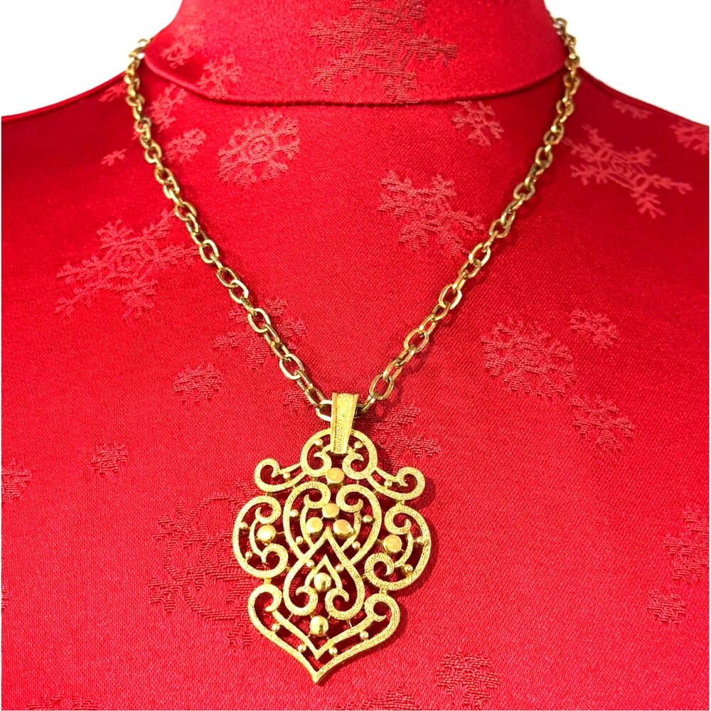 Vintage Trifari pendant necklace goldtone chain ornate medallion 1970’s designer